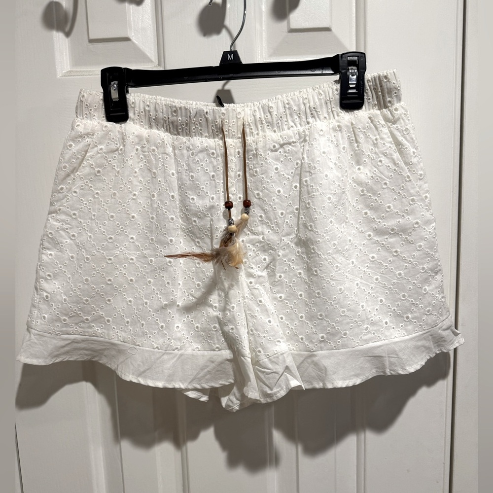 Off White Eyelet Shorts with Ruffle
